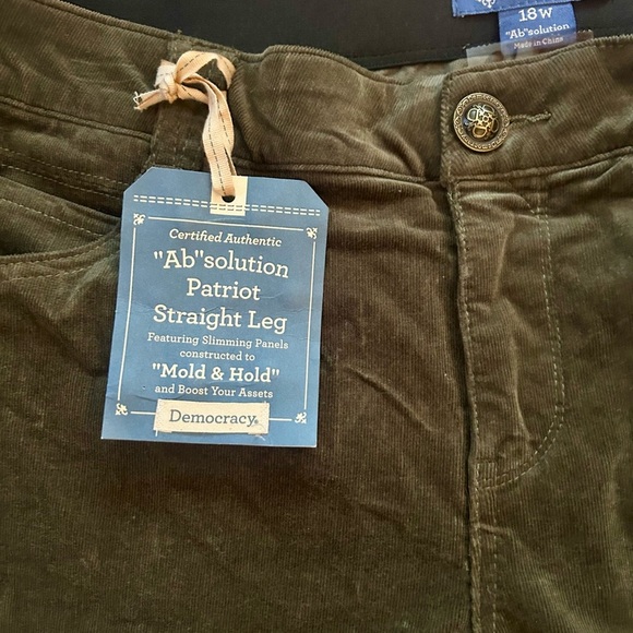 NWT Democracy Dark Olive Corduroy Patriot Ab Solution Trousers - Picture 2 of 9